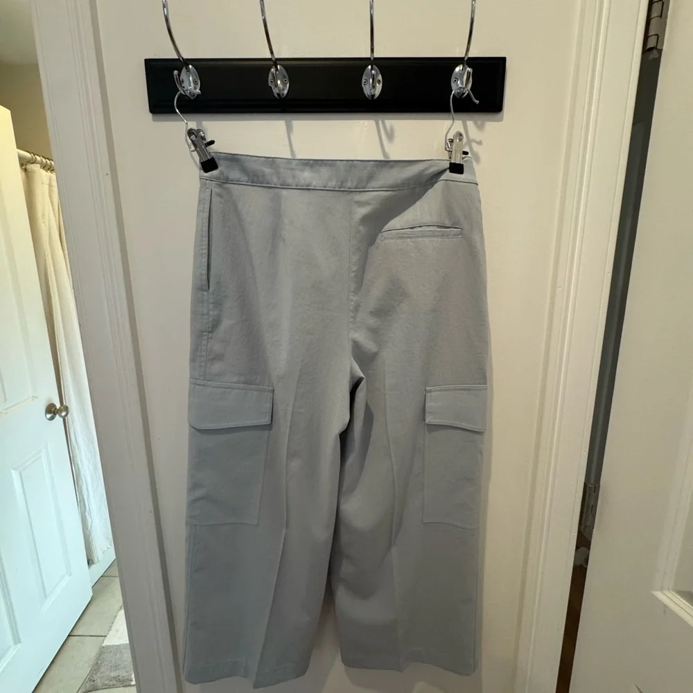 Theory Light blue Cargo pants size 6 inseam 23.5 inches - Picture 4 of 8